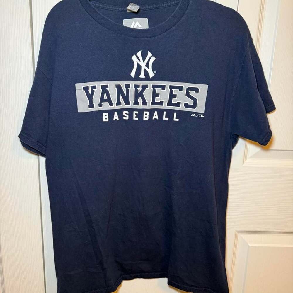 Majestic Athletic New York Yankees Baseball T-Shirt